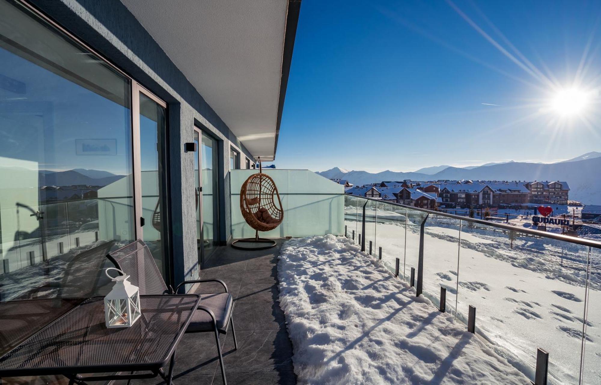 New Gudauri Gn Apartments In Atrium Exterior photo