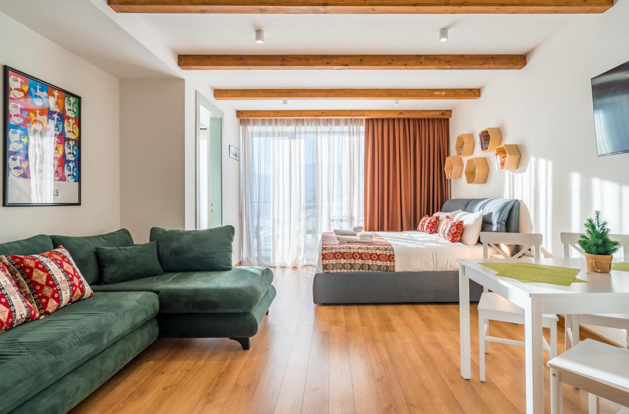 New Gudauri Gn Apartments In Atrium Exterior photo